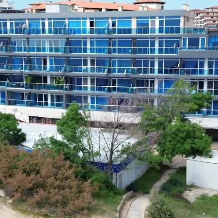 Gallery B * Slăntjev Brjag