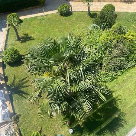 Gallery B Apartment Sunny Beach